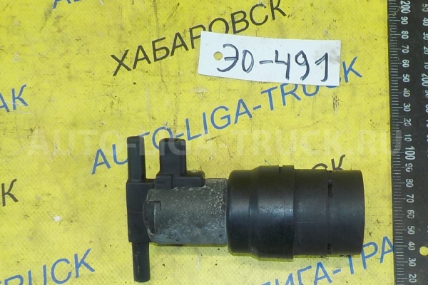Вакуумный клапан Isuzu Elf Вакуумный клапан    8-97328-576-0