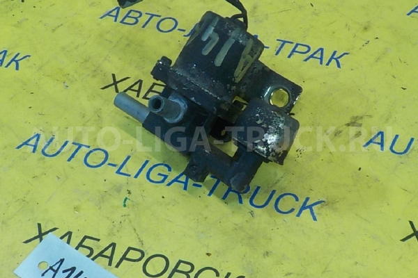 Вакуумный клапан Nissan Atlas FD35 Вакуумный клапан  1991  20303-T9001