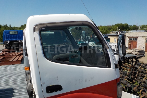Ветровик на дверь Toyota Dyna, Toyoace 5L Ветровик на дверь 5L 2002  