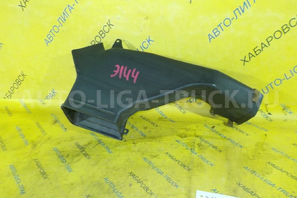 Воздуховод Isuzu Elf 4HG1 Воздуховод 4HG1 2001  8-97262-687-0