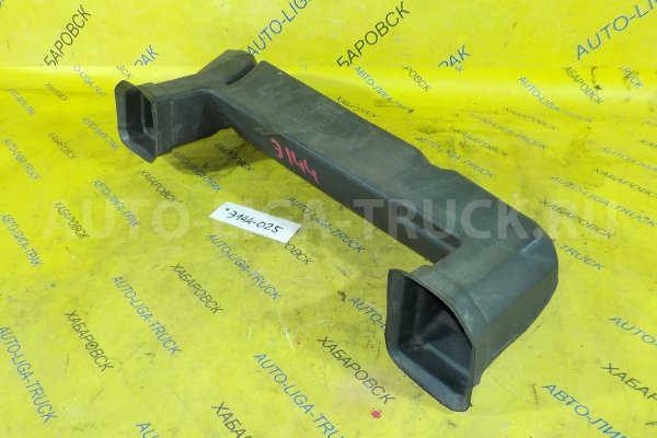 Воздуховод Isuzu Elf 4HG1 Воздуховод 4HG1 2001  8-97262-686-0