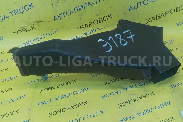 Воздуховод Isuzu Elf 4HJ1 Воздуховод 4HJ1 2004  8-97262-687-0