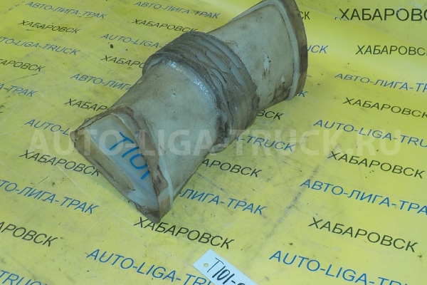 Воздуховод Mazda Titan 4HG1 Воздуховод 4HG1 1995  W222-61-15X