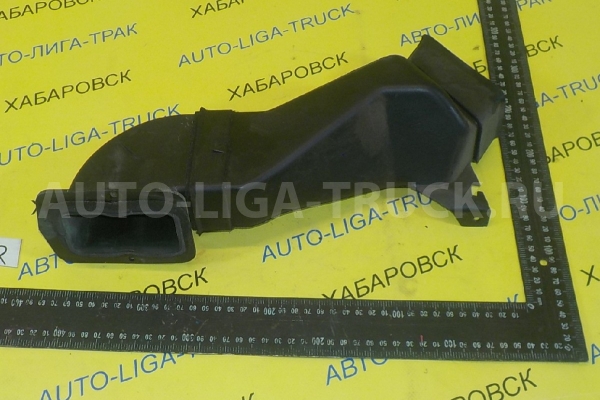 Воздуховод Mazda Titan SL Воздуховод SL 1994  W201-64-751B