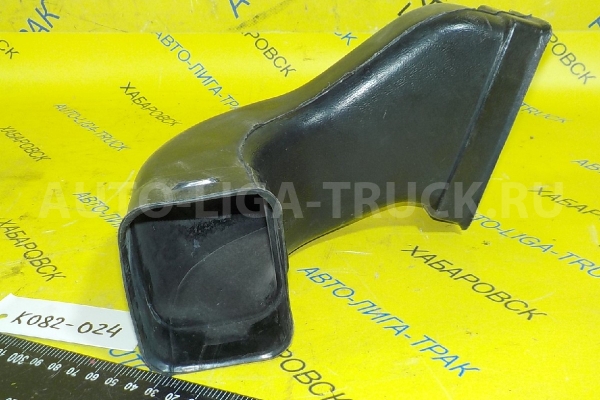 Воздуховод Mitsubishi Canter 4D35 Воздуховод 4D35 1994  MC140104