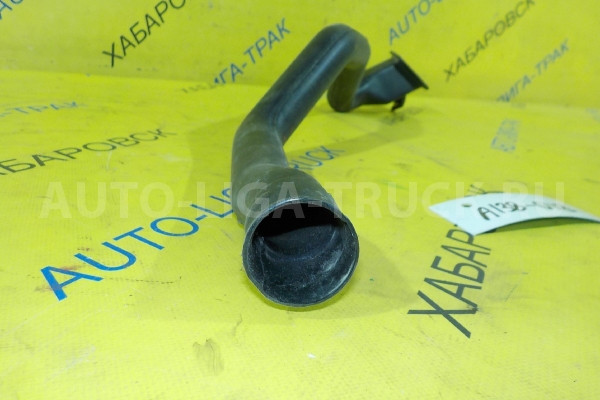 Воздуховод Nissan Atlas QD32 Воздуховод QD32 2001  27811-0T010