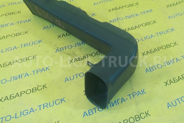 Воздуховод Nissan Atlas TD27 Воздуховод TD27 1999  27870-0T001