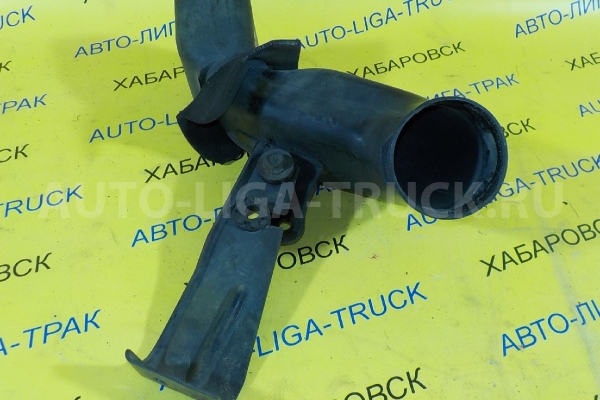 ВОЗДУХОЗАБОРНИК Nissan Atlas QD32 ВОЗДУХОЗАБОРНИК QD32 1999  16554-2T301