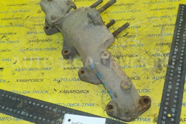 Впускной коллектор Isuzu Elf 4HF1 Впускной коллектор 4HF1 1993  8-97033-719-1