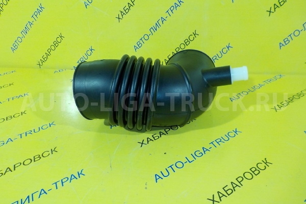 Впускной патрубок Mazda Titan Впускной патрубок    TFA3-13-220