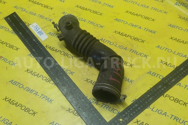 Впускной патрубок Mazda Titan VL Впускной патрубок  2001  WLC3-13-221