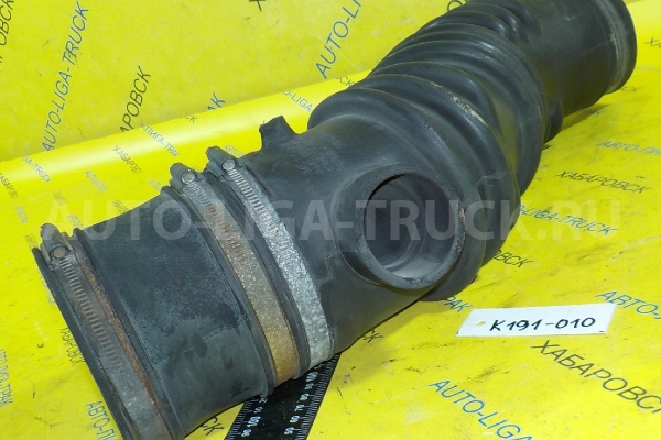 Впускной патрубок Mitsubishi Canter 4M50 Впускной патрубок 4M50   ME412867