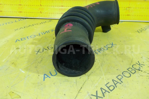 Впускной патрубок Nissan Atlas FD42 Впускной патрубок FD42 1992 16577-0T301 Впускной патрубок Nissan Atlas FD42 Впускной патрубок FD42 1992 16577-0T301