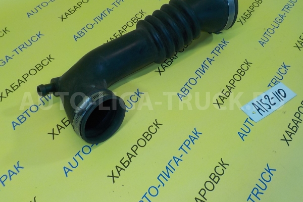 Впускной патрубок Nissan Atlas KA20DE Впускной патрубок  2003  16578-7T001