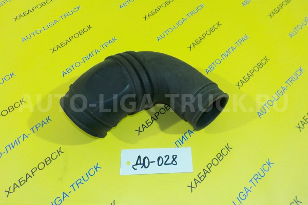 Впускной патрубок Toyota Dyna, Toyoace Впускной патрубок 17881-54530 Впускной патрубок Toyota Dyna, Toyoace Впускной патрубок 17881-54530