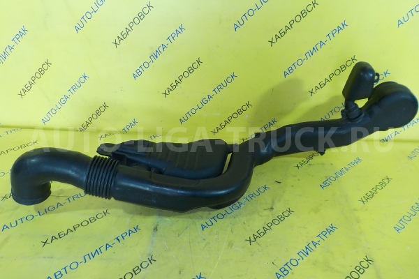 Впускной патрубок Toyota Dyna, Toyoace S05D Впускной патрубок S05D 2003  17360-78040