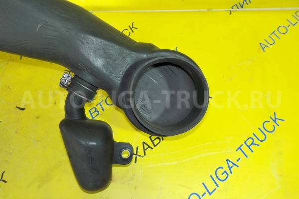 Впускной патрубок Toyota Dyna, Toyoace S05D Впускной патрубок S05D 2003  17360-78040