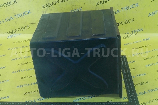 Ящик для инструментов Mazda Titan Ящик для инструментов    W001-36-510G