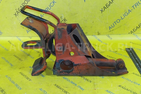 Задние подушки кабины Mazda Titan 4HG1 Задние подушки кабины 4HG1 1999 W448-36-270C Задние подушки кабины Mazda Titan 4HG1 Задние подушки кабины 4HG1 1999 W448-36-270C