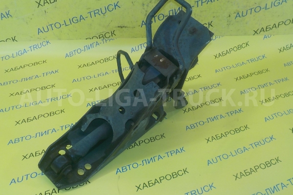 Задние подушки  кабины Mazda Titan TF Задние подушки  кабины TF 2001  W611-36-220A