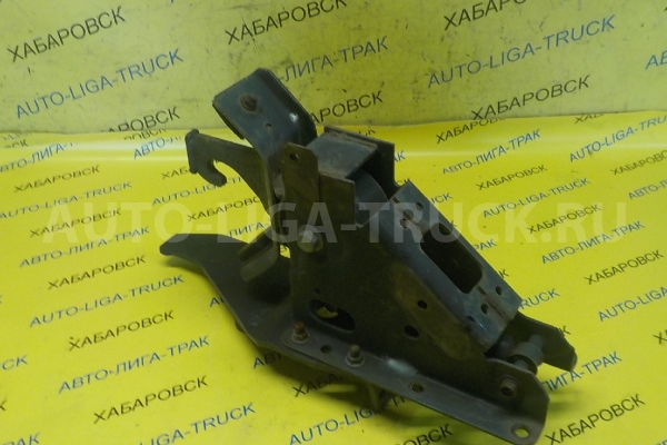 Задние подушки  кабины Nissan Atlas BD30 Задние подушки  кабины BD30 1993  95120-0T001