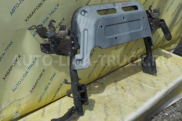 Задние подушки  кабины Toyota Dyna, Toyoace S05D Задние подушки  кабины S05D 2002  51705-37140