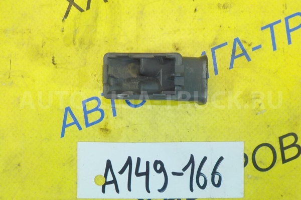 Заглушка Nissan Atlas TD27 Заглушка TD27 1993  68490-0T001
