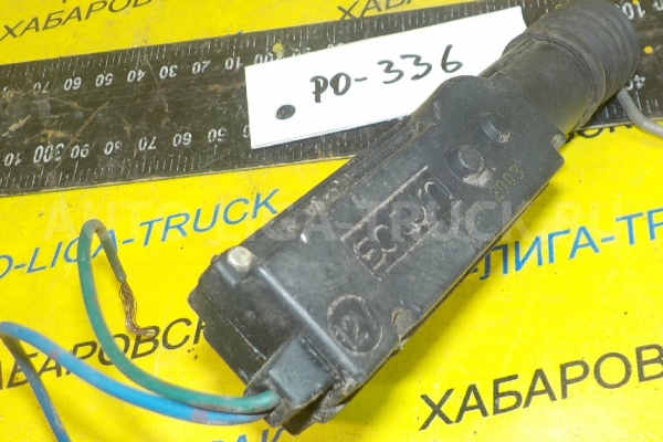 Замок двери Isuzu Elf - электропривод 12 вольт Замок двери ALT-000717 Замок двери Isuzu Elf - электропривод 12 вольт Замок двери ALT-000717