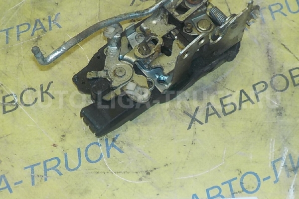 Замок двери Isuzu Elf 4JG2 Замок двери 4JG2 2001 8-97892-098-1 Замок двери Isuzu Elf 4JG2 Замок двери 4JG2 2001 8-97892-098-1