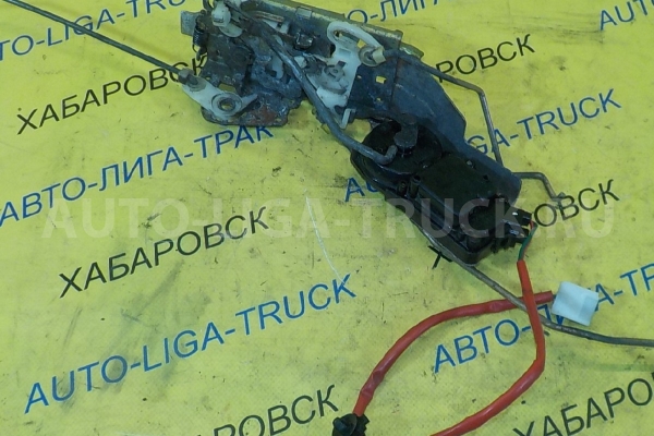 Замок двери Mazda Titan 4HG1 Замок двери 4HG1 2001  W611-59-310B