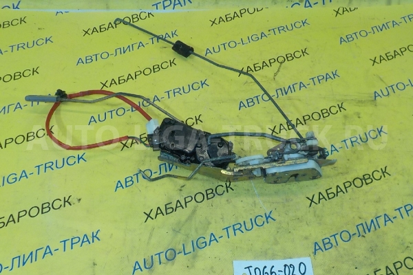 Замок двери Mazda Titan 4HG1 Замок двери 4HG1 2001  W611-59-310B