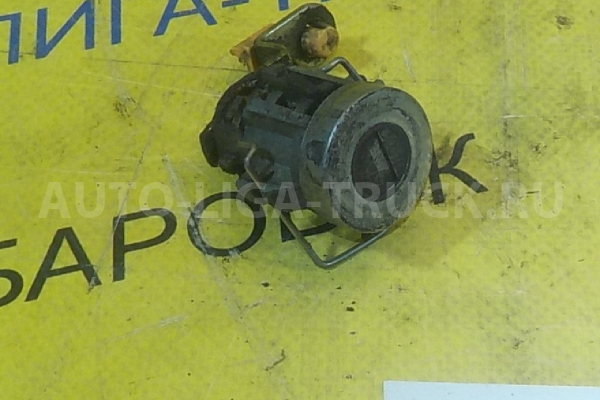 Замок двери Mazda Titan WL Замок двери WL 2002 W6Y1-76-220 Замок двери Mazda Titan WL Замок двери WL 2002 W6Y1-76-220
