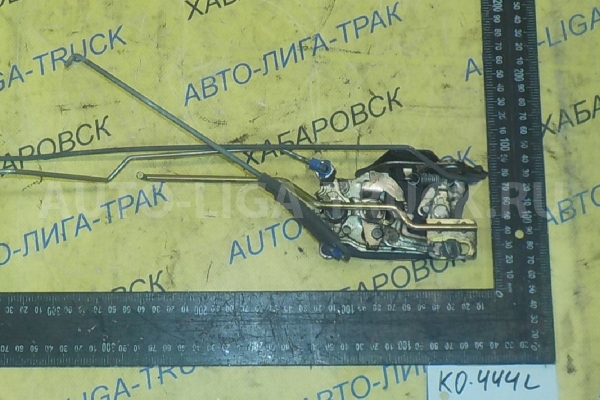 Замок двери Mitsubishi Canter Замок двери MC141472 Замок двери Mitsubishi Canter Замок двери MC141472
