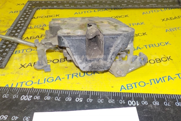 Замок двери Mitsubishi Canter Замок двери MC141472 Замок двери Mitsubishi Canter Замок двери MC141472