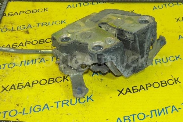 Замок двери Mitsubishi Canter Замок двери MC141472 Замок двери Mitsubishi Canter Замок двери MC141472
