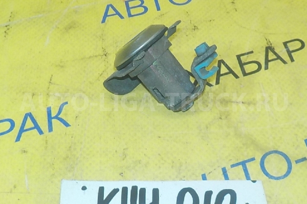 Замок двери Mitsubishi Canter 4D32 Замок двери 4D32 1991  MB482810