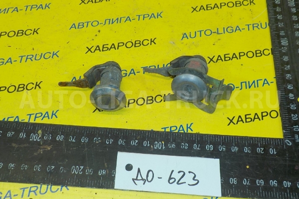 Замок двери Toyota Dyna, Toyoace Замок двери    69510-37010