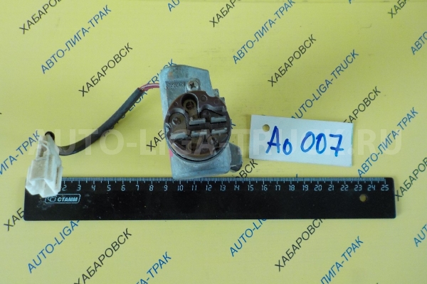 Замок зажигания Nissan Atlas Замок зажигания    D8700-4T215