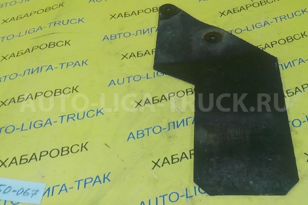 Защита колесной арки Mazda Titan SL Защита колесной арки SL 1994  W201-36-811A