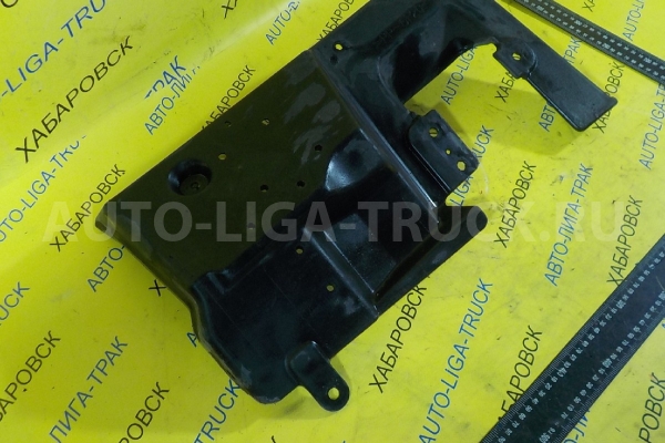 Защита лонжеронов Isuzu Elf 4HL1T Защита лонжеронов  2005  8-97352-125-2