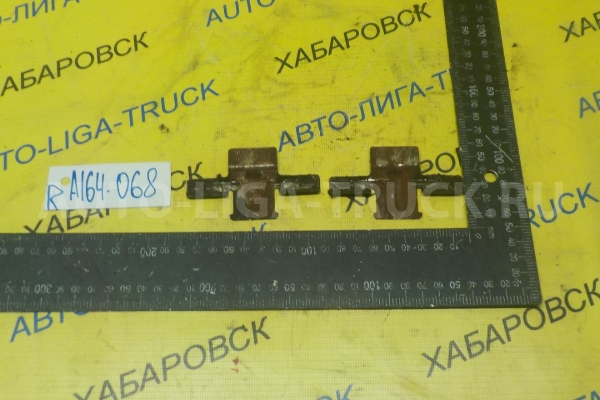 Зажим колодок Nissan Atlas Зажим колодок    41080-21T25