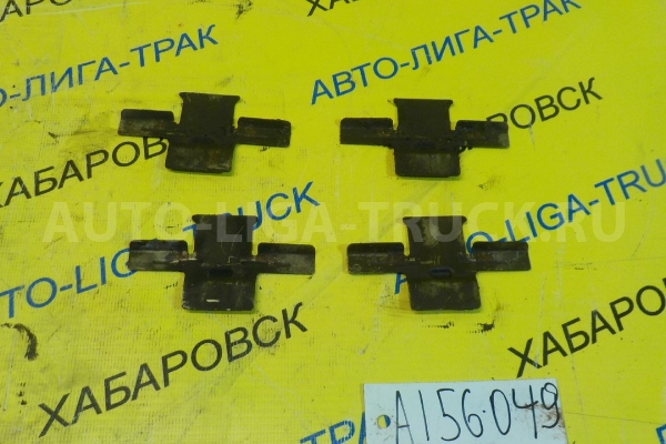 Зажим колодок Nissan Atlas TD27 Зажим колодок TD27 1989  41080-C7126