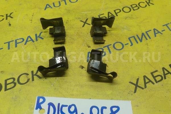 Зажим колодок Toyota Dyna, Toyoace 3L Зажим колодок 3L 1998  04947-26010