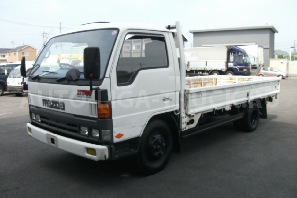 4HF1  -  Двигатель Mazda Titan 86  -  ISUZU  ELF ДВИГАТЕЛЬ 4HF1 1996 24 