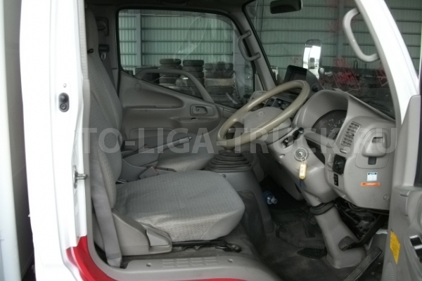 Кабина Toyota Duna 83 КАБИНА  2004 24 