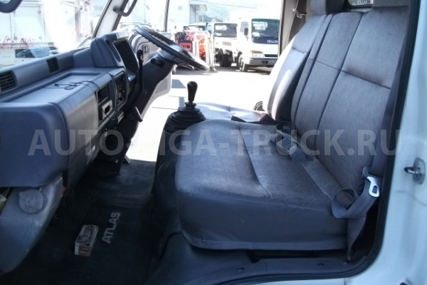 Кабина Nissan Atlas 114 КАБИНА  1992 12 