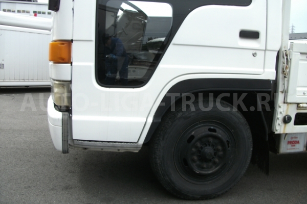 Кабина Isuzu Elf 117 КАБИНА  1990 12 
