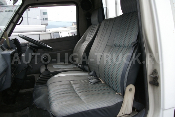 Кабина Isuzu Elf 117 КАБИНА  1990 12 