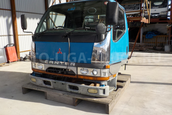 Уплотнитель лобового стекла Mitsubishi Canter СТЕКЛО ЛОБОВОЕ 4M40 1994  MC141121