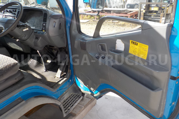 КАБИНА Mitsubishi Canter 4D35 КАБИНА 4D35 1999 24 